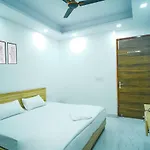 Hotel Silver Crown - Dwarka Sector 23
